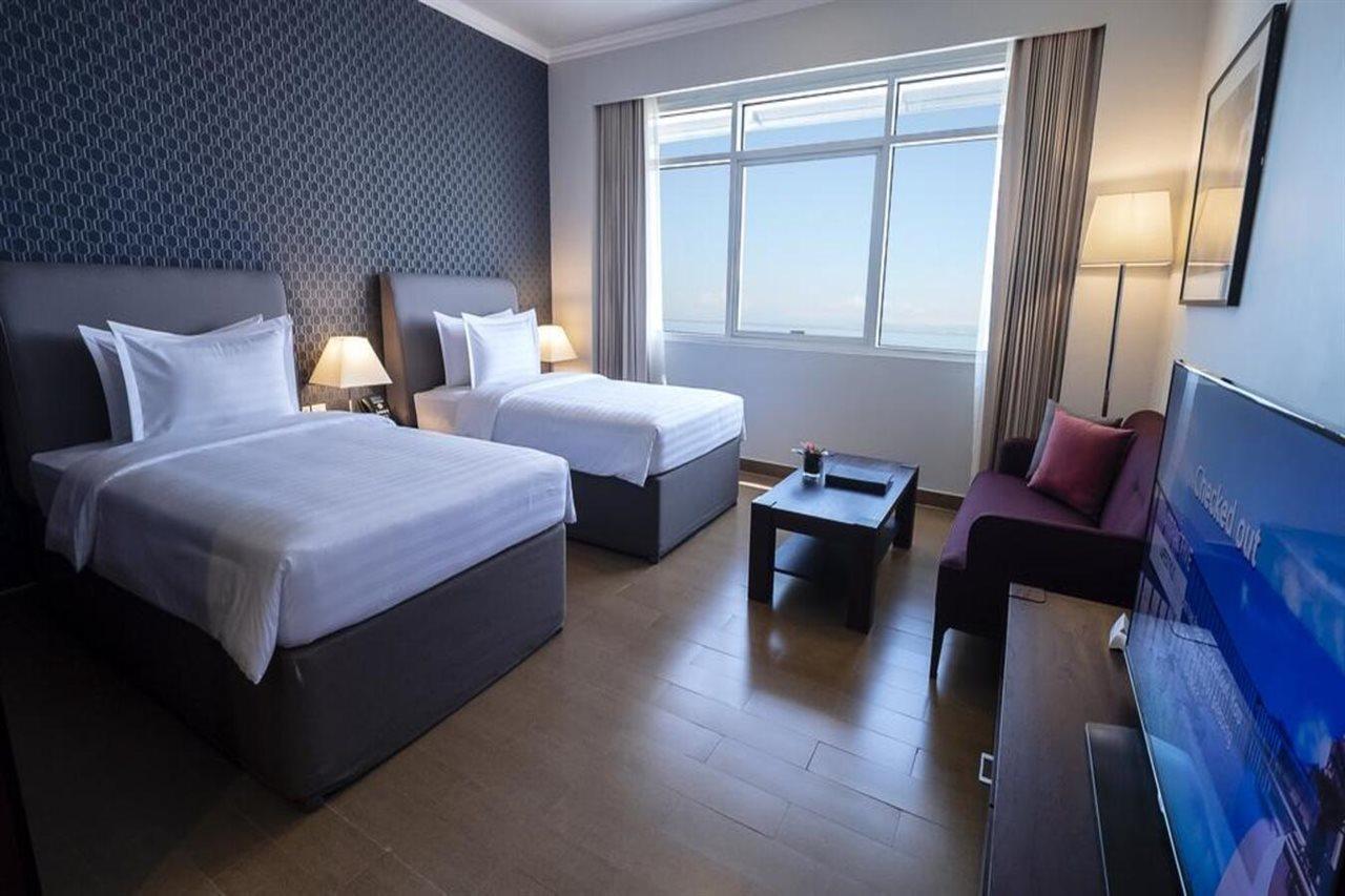 The Curve Hotel Ad Dawhah Esterno foto