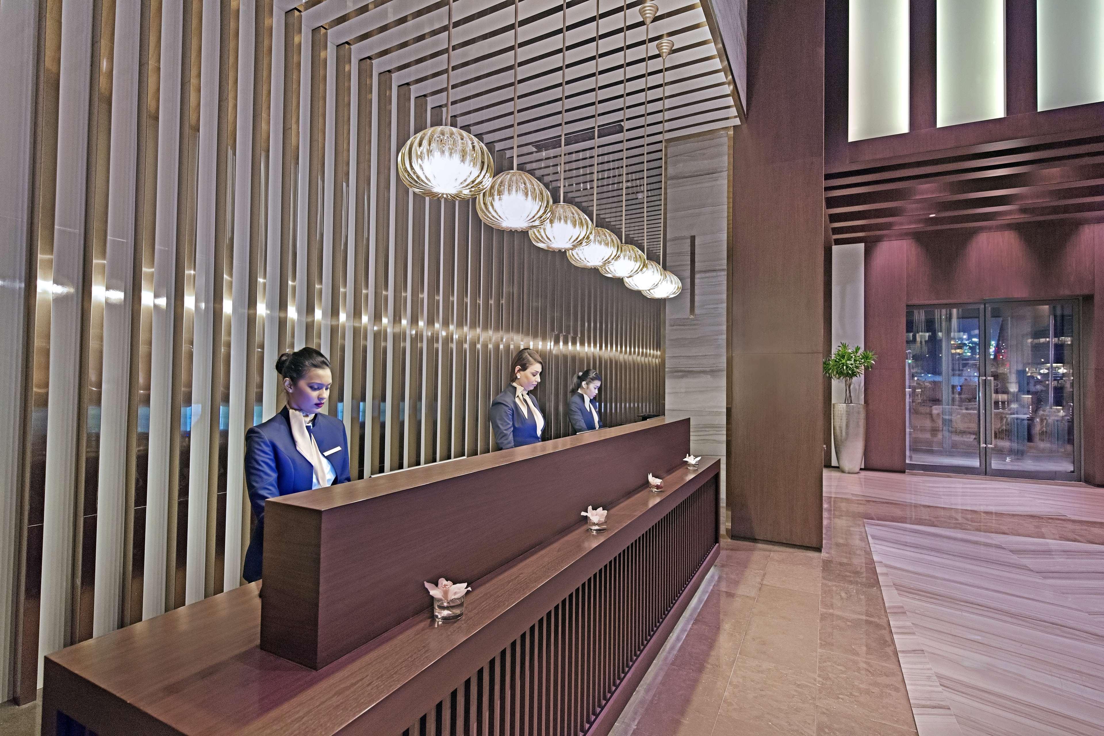 The Curve Hotel Ad Dawhah Esterno foto