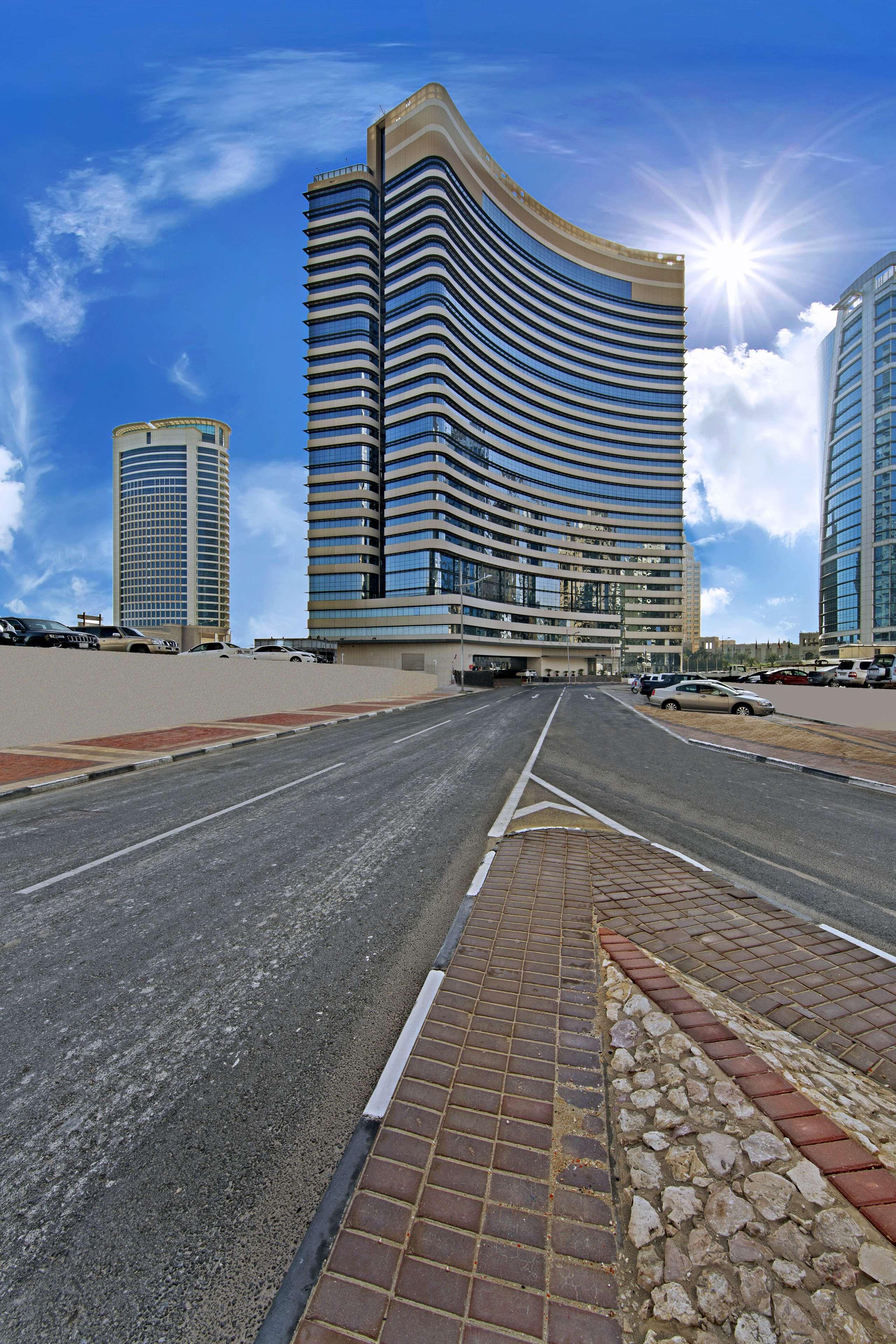 The Curve Hotel Ad Dawhah Esterno foto