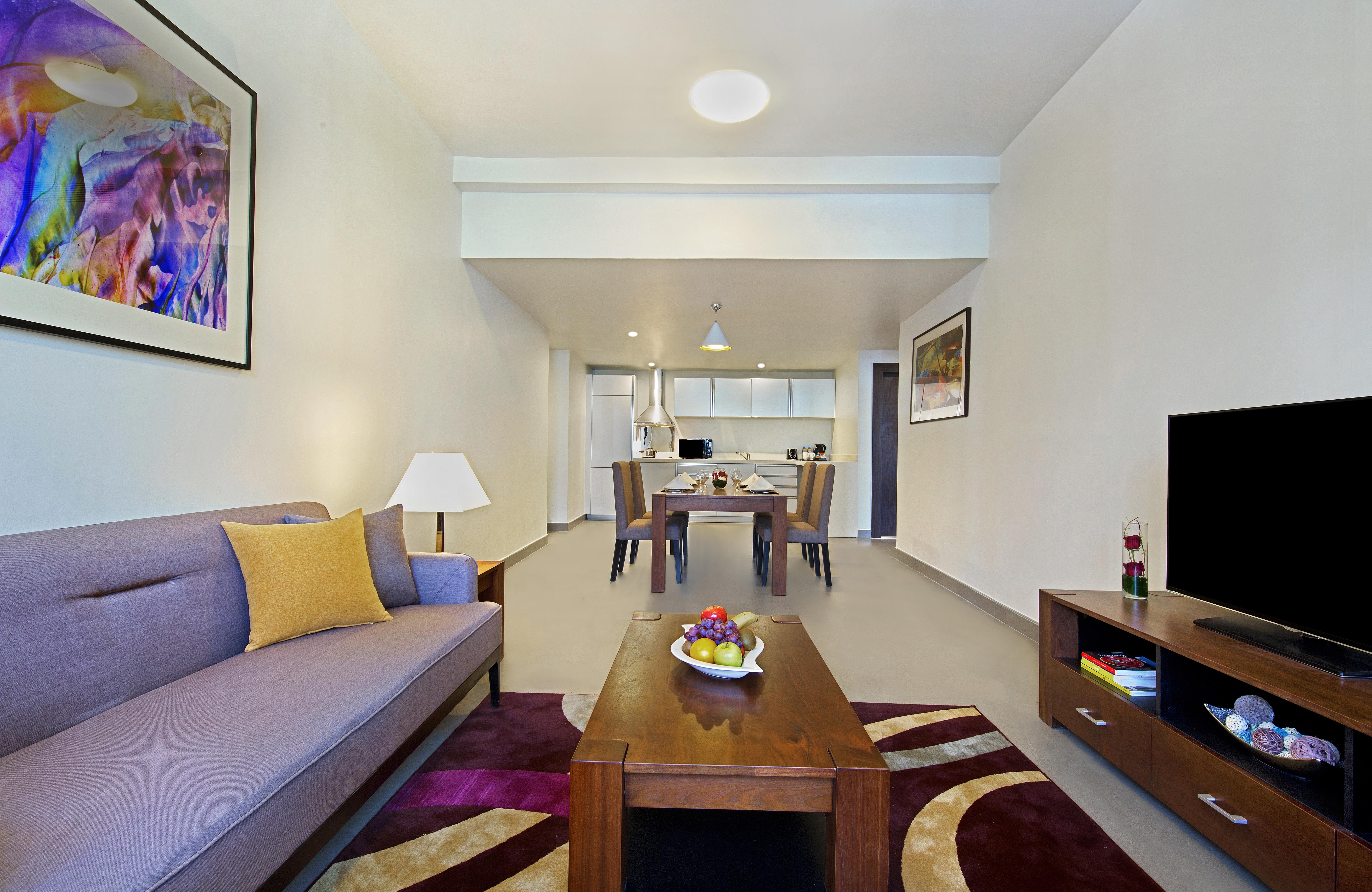 The Curve Hotel Ad Dawhah Esterno foto